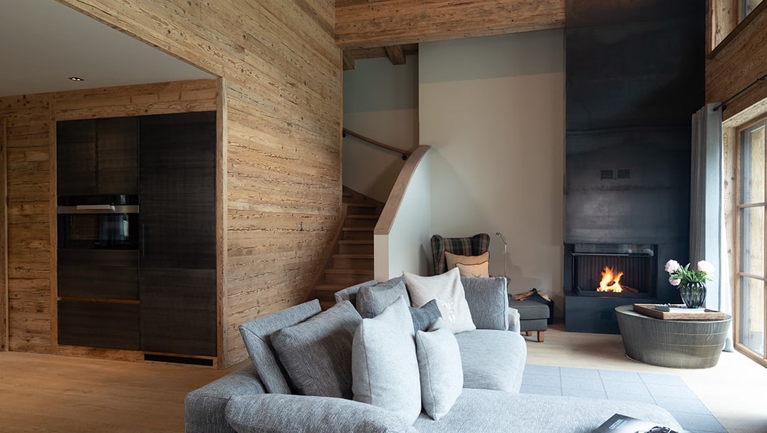 Chalet livingroom with fireplace