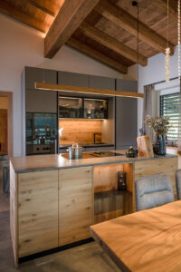 Oak kitchen with grey cabinets