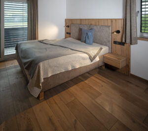 Oak bed