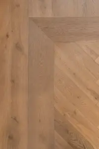 Herringbone oak flooring